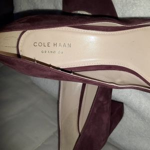 New Cole Haan Burgurdy Suede Block Heels